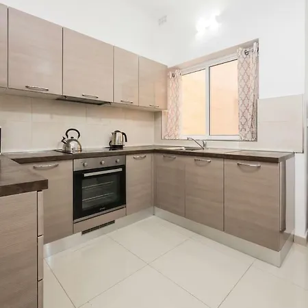 Flat In Few Min From The Sea!!!! *