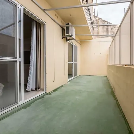 Flat In Few Min From The Sea!!!! *